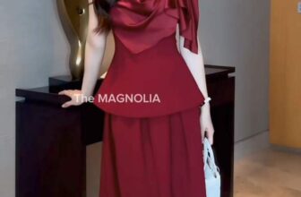 [🆕🇻🇳] The MAGNOLIA 👕 Top1Fashion 👗   Cùng chiêm ngưỡng một phiên bản khác của 𝑳𝑨𝑼𝑹𝑨 𝑻𝒐𝒑 với gam màu Redvelvet đầy sang trọng và quyến rũ . #reels #reelxunhuong #trending #redvelvet #sangtrong , shares-0✔️ , likes-16❤️️ , date-2024-08-28 16:38:03🇻🇳🇻🇳🇻🇳📰🆕