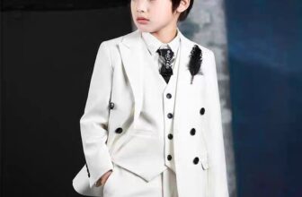 [🆕🇻🇳]  MMKID aims to bring kids the most high fashionable and high quality party design 🧑‍🧒❤️️👶⭐️ Set Suits for Kids Boy’s 0-15 years for any occasions or event.
Please inbox to MMKID for more information or any advice., shares-8✔️ , likes-125❤️️ , date-2024-08-26 03:35:59🇻🇳🇻🇳🇻🇳📰🆕