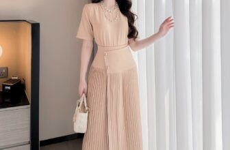 [🆕🇻🇳] XIICO 👕 Top1Fashion 👗  Tự tin tỏa sáng cả trong công việc và những bữa tiệc với set đồ thanh lịch và hiện đại. Gam màu tôn da, sang trọng với thiết kế được tính toán tôn lên tối  , shares-3✔️ , likes-15❤️️ , date-2024-08-28 11:00:07🇻🇳🇻🇳🇻🇳📰🆕