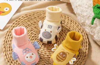 [🆕🇻🇳] Min’s – Baby & Kid shop – Bán và nhận oder các mặt hàng quần áo, phụ kiện trẻ em trên TAOBAO 🧑‍🧒❤️️👶⭐️ GIÀY KÈM TẤT ĐẾ MỀM CHO BÉBI
Giày với đế chống trượt kèm tất giữ ấm cho bé vào mùa đông cực xinh, hoạ tiết 3D bắt mắt ạ.
Size: 0-12m (size chân 9-12cm) , shares-0✔️ , likes-3❤️️ , date-2024-08-27 14:04:54🇻🇳🇻🇳🇻🇳📰🆕