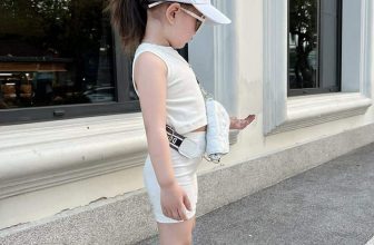 [🆕🇻🇳]  ToTo Kids – Chuyên Cung Cấp Sỉ Lẻ Thời Trang Trẻ Em Đa Dạng Mẫu Mã Kiểu Dáng,Hottrend 🧑‍🧒❤️️👶⭐️ Thực lòng vẫn mê những bộ ôm ôm như này, nhìn các bạn ấy mặc lũn chũn thấy cưng,
Em gái của Mẹ nào có bụng bia xíu nữa mặc muốn nựng mãi
, shares-0✔️ , likes-3❤️️ , date-2024-08-27 20:11:01🇻🇳🇻🇳🇻🇳📰🆕