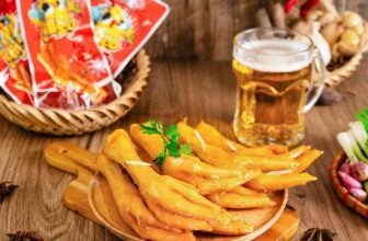 [🆕🇻🇳] Đồ ăn vặt ALACO chuyên chân gà, cánh gà, cá cơm ăn liền hot-trend của giới trẻ 🍔 Top1Food  🍜 Team thích chân gà “béo múp míp”, to đùng, gặm đã miệng thì dễ gì mà bỏ qua “em” chân gà tê cay 50g của nhà ALACO
Đây là size chân gà to nhất trong các lo , shares-0✔️ , likes-5❤️️ , date-2024-08-28 20:47:03🇻🇳🇻🇳🇻🇳📰🆕