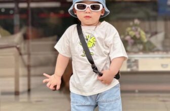 [🆕🇻🇳]  Nhà Ủn – sỉ/lẻ Quần áo trẻ em vnxk, cambodia xuất khẩu, tqxk 😎❤️️⭐️ Chia sỉ còn dư mấy bộ như mẫu mặc ạ
Size 90 tới 140
Sales 150k ( gom quần , áo, nón)
, shares-0✔️ , likes-1❤️️ , date-2024-08-28 20:15:35🇻🇳🇻🇳🇻🇳📰🆕