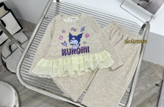 [🆕🇻🇳]  Qynman Kids Ninh Hiệp tổng kho sỉ quần áo trẻ em 🧑‍🧒❤️️👶⭐️ Fan của kuromi đâyy rồiii.Hãy để bé thoả sức đam mê cùng KOROMi hót hít , chất liệu len lông thỏ hàng đẹp cao cấp, hình ép chuyển nhiệt ko nong tróc .s , shares-0✔️ , likes-0❤️️ , date-2024-08-28 15:17:36🇻🇳🇻🇳🇻🇳📰🆕
