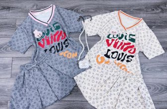 [🆕🇻🇳] Cherry Kids – Thời trang mẹ và bé 🧑‍🧒❤️️👶⭐️ Bắt Kịp Xu Hướng Sang Chảnh Giống Hotgirl
Set váy LV dập nổi kèm Thỏ bông Labubu đáng iu cưng xỉu diện đi chơi 2/9 đỉnhh chópppp
size ( 20kg – 46kg )
, shares-0✔️ , likes-2❤️️ , date-2024-08-30 13:25:12🇻🇳🇻🇳🇻🇳📰🆕