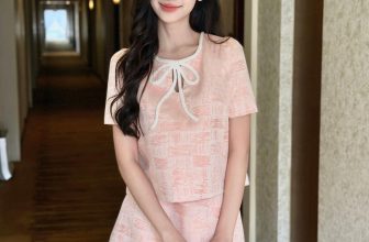 [🆕🇻🇳] P.H.Eberlly customers will be the most delicate girls 👕 Top1Fashion 👗  𝐅𝐚𝐧𝐧𝐲 𝐒𝐞𝐭  / 𝐶𝑜𝑙𝑜𝑟 : 𝑝𝑖𝑛𝑘
Must have item
– – – – – – – – – – – – –
#PHEberllyVN
Bộ Fanny / Màu sắc : hồng
Mặt hàng không thể thiếu
– – – – – – – – – , shares-3✔️ , likes-8❤️️ , date-2024-08-31 21:18:51🇻🇳🇻🇳🇻🇳📰🆕