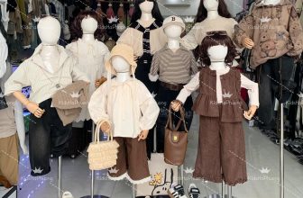 [🆕🇻🇳]  Kids Hà Phương – 172 Quang Trung – Chuyên quần áo trẻ em hàng Quảng Châu, hàng xuất Hàn cho bé 🧑‍🧒❤️️👶⭐️ Nhiều người chê tôi khó tính
Cứ thử nghèo như tôi xem có hiền nổi không  Mời các MoMmmm qua #shop sắm đồ
Hàng về ngập nhà rùi ạ  #KidsHàPhương
#Hmv20 , shares-0✔️ , likes-6❤️️ , date-2024-08-30 14:40:56🇻🇳🇻🇳🇻🇳📰🆕