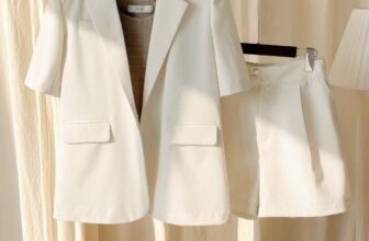 [🆕🇻🇳] Thời Trang Thiết Kế – Kate By Linh Nguyen👕 Top1Fashion 👗  𝐀𝐥𝐥 𝐈𝐧 𝐂𝐫𝐞𝐚𝐦 𝐖𝐡𝐢𝐭𝐞
Xu hướng phối đồ ton – sur – ton luôn mang đến cảm giác hài hòa và thật tinh tế, bản phối giữa Sol Blazer & Kimi Short đồng điệu trên g , shares-2✔️ , likes-22❤️️ , date-2024-09-03 02:00:22🇻🇳🇻🇳🇻🇳📰🆕