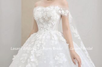 [🆕🇻🇳] Lasami Bridal – Váy cưới Hà Nội 🤵🏻 Top1Wedding 👰🏻  Hạnh phúc là khi có ai đó luôn ở bên cạnh, làm cho cuộc sống thêm ý nghĩa và trọn vẹn. Hạnh phúc chẳng ở đâu xa, chỉ cần ở bên cạnh người mình yêu thương v , shares-0✔️ , likes-1❤️️ , date-2024-09-02 21:13:56🇻🇳🇻🇳🇻🇳📰🆕
