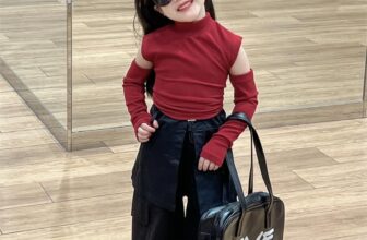 [🆕🇻🇳]  Mây Gió Closet Kids – Quần áo ,phụ kiện,giày dép cho em bé 🧑‍🧒❤️️👶⭐️ Quá trời là ngầu rồi
áo 190
quần 260
Size 90-140 –
, shares-0✔️ , likes-4❤️️ , date-2024-09-02 00:23:39🇻🇳🇻🇳🇻🇳📰🆕