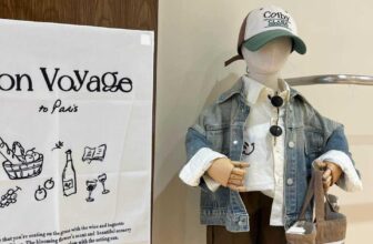 [🆕🇻🇳]  Little My – Cửa hàng quần áo sơ sinh & trẻ em 🧑‍🧒❤️️👶⭐️ Khoác Jean bé trai em là em có sẵn
Xịn – Đẹp – Nét xinhhh mẹ ưng hơmmmm
Size:: 90-130 #có_sẵn ạ
, shares-0✔️ , likes-111❤️️ , date-2024-09-03 14:06:37🇻🇳🇻🇳🇻🇳📰🆕