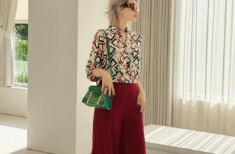 [🆕🇻🇳] H’allure – “If you’re an open book, there’s no allure.” – Alexander McQueen 👕 Top1Fashion 👗  𝐍𝐄𝐖 𝐀𝐑𝐑𝐈𝐕𝐀𝐋 | 𝐒𝐈𝐄𝐍𝐀 𝐒𝐇𝐈𝐑𝐓 & 𝐆𝐋𝐀𝐃𝐘𝐒 𝐓𝐑𝐎𝐔𝐒𝐄𝐑𝐒Let your style whisper with the poetic blend of the Sienna Shirt and Gladys Trousers. The soft hues of geometr , shares-8✔️ , likes-510❤️️ , date-2024-09-04 02:15:11🇻🇳🇻🇳🇻🇳📰🆕