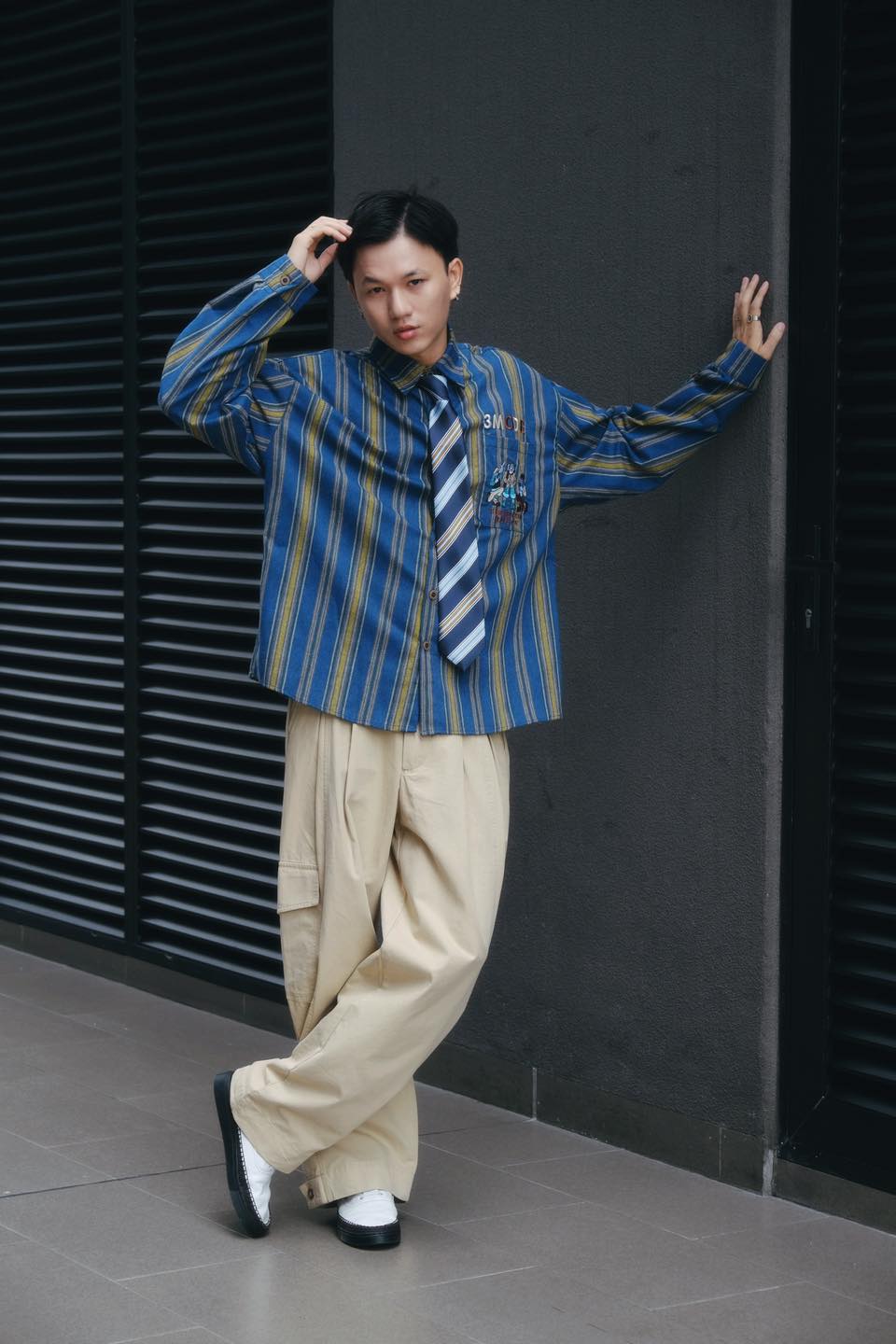 [🆕🇻🇳] 2T HOUSE – Bộ sưu tập phong phú về thời trang 👕 Top1Fashion 👗  Mua set được TẶNG TÚI
Set 3 chi tiết áo dài tay lệch vai + chân váy bèo + túi deal quá hời ce ơiiii
Màu phối đẹp đỉnh lun, lên đồ cá tính quá sịn
• 2 , shares-0✔️ , likes-1❤️️ , date-2024-08-31 20:51:02🇻🇳🇻🇳🇻🇳📰🆕