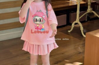 [🆕🇻🇳] Nữ Huỳnh Kids-437 Hoàng Diệu – Thời Trang Trẻ Em 🧑‍🧒❤️️👶⭐️ HÌNH THẬT ĐẸP ĐỈNH – Hình IN nét căng
Trend nhất năm nay gọi tên em nó
Vừa đáng yêu – vừa cá tính, nhất định bé phải có trong tủ đồ 1 em mới đúng chất tín , shares-0✔️ , likes-1❤️️ , date-2024-09-04 13:31:28🇻🇳🇻🇳🇻🇳📰🆕