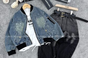 [🆕🇻🇳]  CHUNKids.vn – (Chun Kids )-Cửa hàng quần áo sơ sinh & trẻ em 🧑‍🧒❤️️👶⭐️ JACKET cực “Chất” cho Bé!
Bắc-Nam Bé mặc thoải mái luôn nha Mom…
Fullsize đại từ 24->48kg
Chấm (•) inbox để mẹ Chun tư vấn chi tiết hơn nhé!
___ , shares-2✔️ , likes-427❤️️ , date-2024-09-04 03:27:56🇻🇳🇻🇳🇻🇳📰🆕