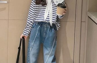 [🆕🇻🇳] Thời trang trẻ em-Sumo shop 🧑‍🧒❤️️👶⭐️ Set thu đông cho bé gái,đi chơi hay đi học đều xinh
 Áo cổ cách điệu vải Cottong mềm mịn,Quần Jean gân cá tính lưng thun dễ mặc 
 Giá : 375k
 , shares-0✔️ , likes-9❤️️ , date-2024-09-04 02:26:39🇻🇳🇻🇳🇻🇳📰🆕