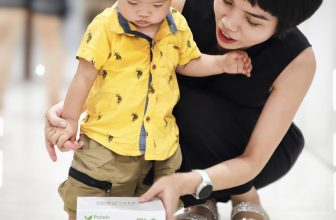 [🆕🇻🇳] Hoàng Uyên Yoga 🧘 Top1Yoga 🤸🏻‍♀️ Sau lễ con đang gấp rút ship Combo ” Ăn Ngon- Eo Thon ” đến cô bác đây ạ. Cô bác nhận được nhớ nhắn lại mẹ Uyên để mẹ con hướng dẫn cô bác nhanh chóng lấy  , shares-1✔️ , likes-284❤️️ , date-2024-09-04 14:25:32🇻🇳🇻🇳🇻🇳📰🆕