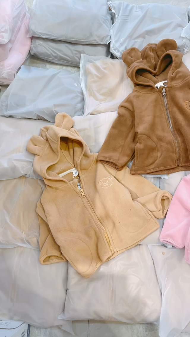 [🆕🇻🇳]  ĐỨC HỮU BABY – Chuyên buôn bán áo quần trẻ em 🧑‍🧒❤️️👶⭐️ Gió về ạ  Áo về hàng trả khách đẹp xs
, shares-0✔️ , likes-0❤️️ , date-2024-09-06 19:13:29🇻🇳🇻🇳🇻🇳📰🆕