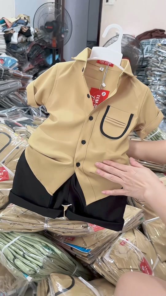 [🆕🇻🇳] KHO TONI KIDS 0906747159 🧑‍🧒❤️️👶⭐️ TIẾP TỤC TUNG MÃ MỚI SIÊU HOT
  𝐒𝐞𝐭 𝐬𝐨̛ 𝐦𝐢 :: 𝟐𝟗𝟓𝐤/𝟏 𝐬𝐞́𝐭 (1 áo + 1 quần) (#10kg đến #54kg)  Tín đồ nhà #Tonikids vào cập nhập mẫu mới ạ Ship cod toàn quốc , shares-0✔️ , likes-12❤️️ , date-2024-09-04 13:51:16🇻🇳🇻🇳🇻🇳📰🆕