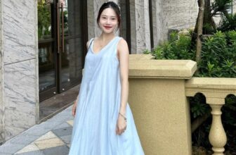 [🆕🇻🇳] L’AMME – THỜI TRANG THIẾT KẾ & PHỤ KIỆN BẦU QUỐC DÂN 👕 Top1Fashion 👗  [FEEDBACK]
Lyra Dress – “Chân ái” cho mẹ ngày Thu dịu mátChất liệu lụa đũi mềm mại, thấm hút mồ hôi và bay hơi cũng nhanh nên mẹ sẽ không cảm giác bí n , shares-1✔️ , likes-14❤️️ , date-2024-09-04 19:48:16🇻🇳🇻🇳🇻🇳📰🆕
