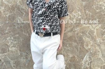 [🆕🇻🇳]  Đồ Bộ – Bé Trai  – quần áo trẻ em 🧑‍🧒❤️️👶⭐️ SALE SỐC 30%
Set sơ mi lụa phối quần kaki đen, trắng cho bé
Chất liệu cao cấp, mềm mịn, cho bé mặc thoải mái
___________________________
– 𝐐𝐮𝐚̂̀𝐧 𝐚́𝐨 𝐭𝐫𝐞̉ , shares-0✔️ , likes-26❤️️ , date-2024-09-05 00:45:45🇻🇳🇻🇳🇻🇳📰🆕