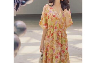 [🆕🇻🇳] H’allure – “If you’re an open book, there’s no allure.” – Alexander McQueen 👕 Top1Fashion 👗  𝐎𝐔𝐓𝐅𝐈𝐓 𝐅𝐎𝐑 𝐌𝐔𝐒𝐄𝐔𝐌 𝐃𝐀𝐓𝐄Zella Shirt or Della Dress? One carries the grace of simplicity, the other dances with whispers of romantic dreams. Which will you , shares-0✔️ , likes-34❤️️ , date-2024-09-04 15:00:21🇻🇳🇻🇳🇻🇳📰🆕