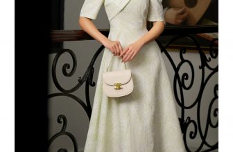 [🆕🇻🇳] My Way Outlet – Mẫu thiết kế quý phái và sang trọng 👕 Top1Fashion 👗  𝐑𝐎𝐒𝐈𝐄 𝐃𝐑𝐄𝐒𝐒
Up To 60%Hoa hồng – biểu thị cho sức mạnh nội tại, là sự mạnh mẽ, bản lĩnh và quyết đoán của người phụ nữ trong bất kỳ hoàn cảnh nào. Thiết k , shares-0✔️ , likes-4❤️️ , date-2024-09-05 21:00:17🇻🇳🇻🇳🇻🇳📰🆕