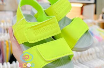 [🆕🇻🇳] Door to door Q6 – Chuyên quần áo, giày dép và phụ kiện cho bé 🧑‍🧒❤️️👶⭐️ Sandal siêu nhẹ, siêu êm và bền bé nào mang cũng nghiện hết mẹ nha!!!
Chất liệu nhựa Eva cao cấp, siêu mềm, nhẹ, dễ vệ sinh và không thấm nước.
Nhiều mẫu m , shares-2✔️ , likes-0❤️️ , date-2024-09-04 13:20:12🇻🇳🇻🇳🇻🇳📰🆕