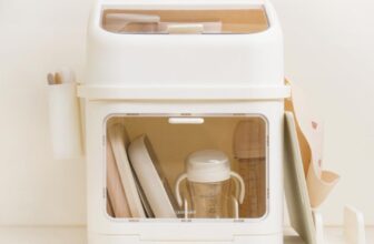 [🆕🇻🇳] Dailybebe-store -Baby & Mom – Đồ dùng mẹ và bé – đồ chơi cao cấp Korea , Us/Uk Chính Hãng🧑‍🧒❤️️👶⭐️ TỦ ĐỰNG BÌNH SỮA/ BÁT CHÉN ĂN DẶMGiới thiệu với ba mẹ Tủ đựng bình sữa/ bát chén ăn dặm kiểu dáng đơn giản vừa sang vừa bền.Thiết kế 2 ngăn rộng rãi c , shares-3✔️ , likes-86❤️️ , date-2024-09-05 22:12:44🇻🇳🇻🇳🇻🇳📰🆕