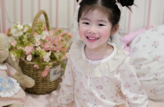 [🆕🇻🇳]  Little My – Cửa hàng quần áo sơ sinh & trẻ em 🧑‍🧒❤️️👶⭐️ Dịu dàng trong trẻo như gió mùa Thuuuu
Thu ơi thu đến điii, nhà Mỳ đã sẵn sàng rồi
Size:: 7-17kg
Chất liệu cotton thông hơi thoáng khí quá phù hợp  , shares-0✔️ , likes-124❤️️ , date-2024-09-02 23:35:10🇻🇳🇻🇳🇻🇳📰🆕