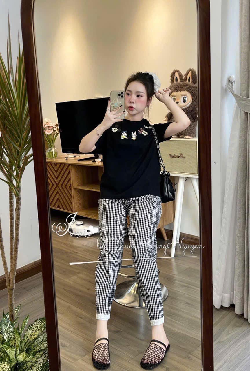 [🆕🇻🇳] EMBES là thương hiệu thời trang “Việt made” chất lượng cao dành cho trẻ em 🧑‍🧒❤️️👶⭐️ 𝐍𝐡𝐞̣ 𝐧𝐡𝐚̀𝐧𝐠 𝐜𝐡𝐚̂𝐧 𝐤𝐡𝐞̃ 𝐛𝐮̛𝐨̛́𝐜
| 𝗛𝗮𝗽𝗽𝘆 𝗔𝘂𝘁𝘂𝗺𝗻 |Bùng nổ sự đáng yêu, ngọt ngào trong mùa Thu này với mẫu quần dài mềm mại cho bé từ BST Thu Đông 2024 của , shares-2✔️ , likes-9❤️️ , date-2024-09-04 20:07:48🇻🇳🇻🇳🇻🇳📰🆕