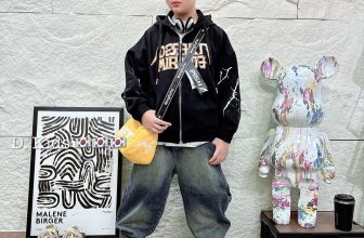 [🆕🇻🇳] Dâu Dầm Mít – Chuyên sỉ lẻ Thời trang của Bé 🧑‍🧒❤️️👶⭐️ Hoodi chất cho bé có sẵn cho bé
Hàng mới về Ib để được giá ưu đãi
Dâu Dầm mít #167tâysơn
chuyên sỉ lẻ ttte qccc
Mũ túi kính tất
Đẹp – phong cách trend , shares-0✔️ , likes-2❤️️ , date-2024-09-05 18:29:16🇻🇳🇻🇳🇻🇳📰🆕