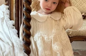 [🆕🇻🇳] BÉ BÉ by Jang Store – Cửa hàng quần áo sơ sinh & trẻ em 🧑‍🧒❤️️👶⭐️   𝐍𝐄𝐖 𝐈𝐓𝐄𝐌
Set body kèm kèm váy ren hoa điệu đà, công chúa nhỏ diện xinh lắm lun
Body chất cotton thô mềm, thoáng bé mặc thoải mái ạ!
, shares-0✔️ , likes-2❤️️ , date-2024-09-05 13:55:51🇻🇳🇻🇳🇻🇳📰🆕