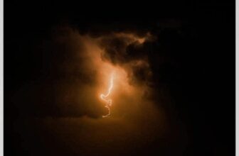 [🆕🇻🇳] Check in Vietnam – Cùng nhau trải nghiệm và và khám phá Việt Nam ♥️️ Top1Checkin ☑  TIA SÉT TẠI HẢI PHÒNG, DẤU HIỆU ĐẦU TIÊN CỦA SIÊU BÃO YAGI  Mong tất cả mọi người sẽ bình an vượt qua   Lê Hoàng Đức #checkinvietnam #GP
, shares-11✔️ , likes-11K❤️️ , date-2024-09-05 04:57:05🇻🇳🇻🇳🇻🇳📰🆕