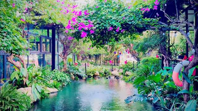 [☕️🇻🇳]  Minh Coffee 🥤 Top1Coffee ☕️ Đồng Hới đã vào thu, nhẹ nhàng, đơn giản và có chút gì đó trầm lắng hơn, chầm chậm hơn… Minh Coffee tháng 9 năm 2024.
, shares-0✔️ , likes-19❤️️ , date-2024-09-05 17:50:08🇻🇳🇻🇳🇻🇳📰🆕