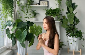 [🆕🇻🇳] Yoga Đam Mê 🧘 Top1Yoga 🤸🏻‍♀️ \ Khi động lực tuột dốc, bạn thường sẽ làm gì? \Mình thường ngồi lại, ngắm nhìn mọi thứ xung quanh, nhìn dòng xe cộ tấp nập đi về phía trước, nhìn những  , shares-0✔️ , likes-16❤️️ , date-2024-09-05 13:40:52🇻🇳🇻🇳🇻🇳📰🆕