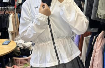 [🆕🇻🇳] The Gate – VNXK 👕 Top1Fashion 👗  Về được vài em khoác Golf thương hiệu đình đám nhà P.X.G  chất liệu, form dáng đẹp mê lyyy luôn ạ  Giá web~12 củ nhưng nhà em chỉ bán #2xxx . ( Màu đen siz , shares-0✔️ , likes-8❤️️ , date-2024-09-05 02:46:16🇻🇳🇻🇳🇻🇳📰🆕