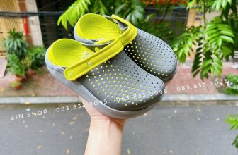 [🆕🇻🇳] Zin Shop – Giày Dép Trẻ Em – Xuất Khẩu chuyên bán sỉ và bán lẻ giày dép, phụ kiện trẻ em với nhiều mẫu mã đa dạng 🧑‍🧒❤️️👶⭐️ Tình Hình Là Mai Mưa Gió
Mã Này Đi #Mưa Cũng Quá Chuẩn Hợp
size : 30 ____36
Bảng Màu Quá Xinh Xuất Sắc Nha Mọi người ak
……… , shares-0✔️ , likes-5❤️️ , date-2024-09-05 14:08:52🇻🇳🇻🇳🇻🇳📰🆕