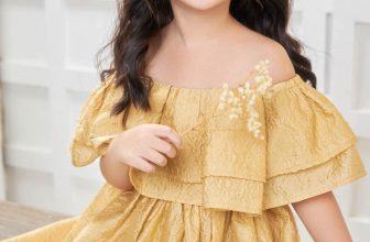 [🆕🇻🇳]  𝐕𝐈𝐕𝐈𝐃𝐑𝐄𝐒𝐒 𝐊𝐢𝐝𝐬- thương hiệu thời trang thiết kế dành cho các cô công chúa nhỏ 🧑‍🧒❤️️👶⭐️ Đầu tuần rạng rỡ với mẫu váy off-shoulder xinh như công chúa dành cho Bé . Thiết kế được sale off chỉ còn 299kThiết kế hiện đã có sẵn trên kệ, Nàng hãy  , shares-1✔️ , likes-1❤️️ , date-2024-09-04 21:03:06🇻🇳🇻🇳🇻🇳📰🆕