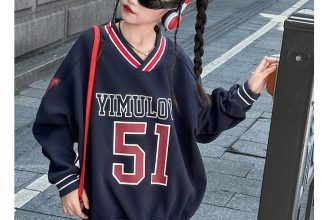 [🆕🇻🇳] Thời trang trẻ em-Sumo shop 🧑‍🧒❤️️👶⭐️ SALE 300k–>280k/áo Áo vải nỉ bông hàn mềm mịn đanh dầy đẹp Còn sz 170
, shares-1✔️ , likes-5❤️️ , date-2024-09-06 20:31:28🇻🇳🇻🇳🇻🇳📰🆕