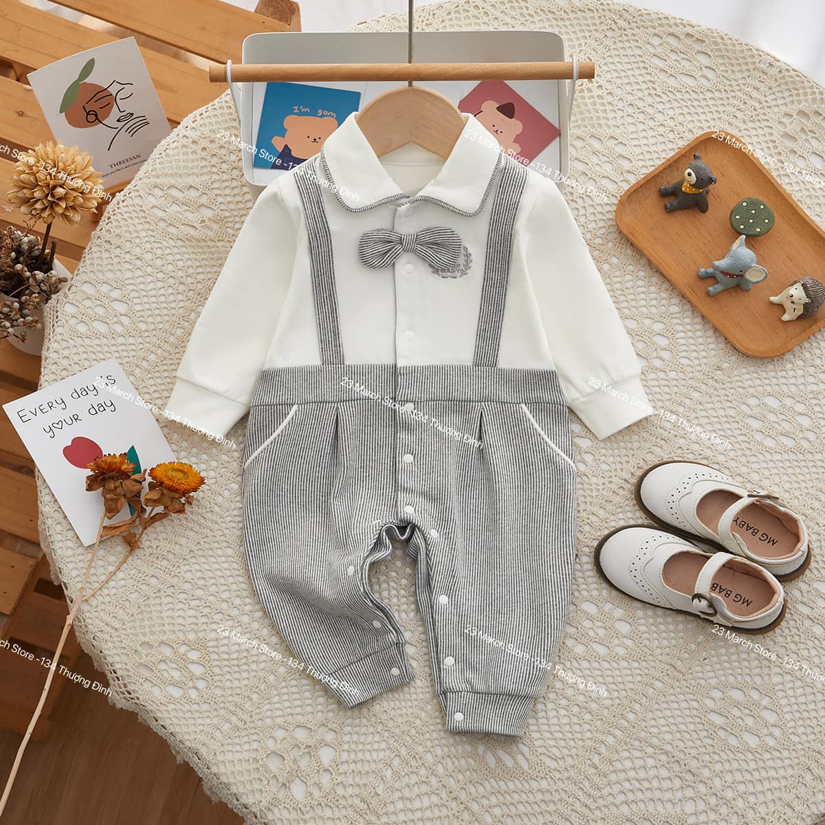 [🆕🇻🇳] 23 March Store- Thời trang trẻ em cao cấp 🧑‍🧒❤️️👶⭐️ HÀNG MỚI VỀ
𝗕𝗼𝗱𝘆 𝗰𝗼̂𝗻𝗴 𝘁𝘂̛̉ 𝗰𝗵𝗼 𝗯𝗲́ 𝘁𝗿𝗮𝗶
Ngoài còn đẹp hơn ảnh,chất thì miễn bàn, mềm mịn vô cùng.
Chất cotton nỉ mềm mịn, đường chỉ sắc nét, tinh tế , shares-0✔️ , likes-1❤️️ , date-2024-09-05 17:02:47🇻🇳🇻🇳🇻🇳📰🆕