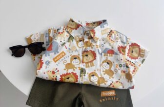 [🆕🇻🇳] Nhà Em Bé – Của hàng quần áo trẻ em 🧑‍🧒❤️️👶⭐️ 𝐒𝐄́𝐓 𝐒𝐎̛ 𝐌𝐈 𝐇𝐎̣𝐀 𝐓𝐈𝐄̂́𝐓 𝐇𝐀𝐏𝐏𝐘 𝐀𝐍𝐈𝐌𝐀𝐋𝐒 𝐒𝐈𝐍𝐇 Đ𝐎̣̂𝐍𝐆Chất liệu: áo sơ mi thô lụa dày dặn,thoáng mát, tạo sự thoải mái cho bé
Thiết kế: áo sơ mi họa tiết si , shares-0✔️ , likes-2❤️️ , date-2024-09-06 14:22:52🇻🇳🇻🇳🇻🇳📰🆕