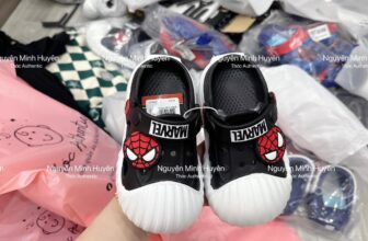 [🆕🇻🇳]  SAAN – Baby’s World – 𝐒𝐀𝐀𝐍 𝐎𝐑𝐃𝐄𝐑 𝐀𝐔𝐓𝐇𝐄𝐍𝐓𝐈𝐂 𝐅𝐎𝐑 𝐌𝐎𝐌 & 𝐁𝐀𝐁𝐘 🧑‍🧒❤️️👶⭐️ XINHHHH CHƯA, SALE THÊM MÀU MỚI
EM NHẬN THÊM ĐƠN NHAĐen/ Nâu/ Hồng/ XanhCÁC BÁC VÀO ĐƠN NHANH GIÚP EM ĐÔI NÀY KO HÃNG XOAY KÈO HẾT LẠI TIẾCNói chun , shares-0✔️ , likes-1❤️️ , date-2024-09-06 17:55:57🇻🇳🇻🇳🇻🇳📰🆕