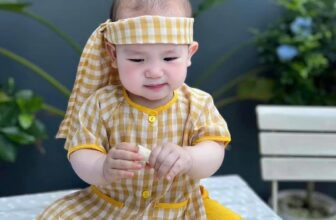 [🆕🇻🇳]Búp Store – Chuyên phụ kiện cho bé 🧑‍🧒❤️️👶⭐️ Gom set khăn rằn cho BÉ TRAI BÉ GÁISet 3 món #139kkk gồm :1 áo + 1 quần + 1 khăn ạ.
(Mom nào lấy quạt +20k giúp e nha)E làm set này chất vải đũi mặc  , shares-3✔️ , likes-17❤️️ , date-2024-09-09 16:41:34🇻🇳🇻🇳🇻🇳📰🆕