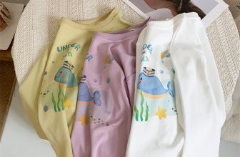 [🆕🇻🇳] Bob Kids -Clother for chilren 🧑‍🧒❤️️👶⭐️  ÁO THUN DÀI TAY #UNDER HỌA TIẾT CỰC XINH CHO BÉ
Chất vải cotton cao cấp, mềm mịn thấm hút mồ hôi tốt đem lại cảm giác thoải mái khi mặc. Áo thiết kế form , shares-0✔️ , likes-0❤️️ , date-2024-09-07 04:13:46🇻🇳🇻🇳🇻🇳📰🆕