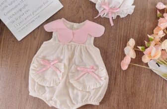 [🆕🇻🇳] Tiệm Sun – Quần áo đẹp cho bé – Bí mật của những em bé TỰ TIN – THẦN THÁI và HẠNH PHÚC � 🧑‍🧒❤️️👶⭐️ Màu hồng ngọt ngào, gu mom nào đây ạBody được lên từ chất boil mềm mát, không quá dày, không quá mỏng, mặc rất dễ chịu ạ
E có size từ 4 đến 10kg
Được , shares-0✔️ , likes-8❤️️ , date-2024-09-09 01:23:33🇻🇳🇻🇳🇻🇳📰🆕