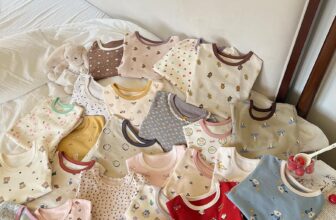 [🆕🇻🇳]   Cầu Vồng – Thế Giới Của Mẹ – Chuyên quần áo baby Quảng Châu, VNXK, hàng Thương hiệu 🧑‍🧒❤️️👶⭐️ Đến hẹn lại lên!! #Ambb ra bst mới lại còn dc saleee nữa.  Gom cho ce giá sale siêu tốtttt :
1⃣2⃣5⃣k/1 bộ từ 2 bộ sz 80-150
lẻ 1 b , shares-0✔️ , likes-8❤️️ , date-2024-09-07 14:26:15🇻🇳🇻🇳🇻🇳📰🆕