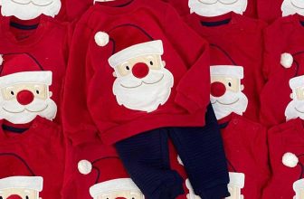 [🆕🇻🇳] Tommy baby – Quần áo sơ sinh & trẻ em 🧑‍🧒❤️️👶⭐️  Gom 7-10 hôm trả hàng ạ
Sét Dành cho Noel xinh quá thể lại còn xịn xò cơ ạ  HOT : BỘ NỈ THÊU ÔNG GIÀ NOEL CHO BÉ IU  Về tay #139kk/ bộ ,chất nỉ xuất dư , shares-0✔️ , likes-6❤️️ , date-2024-09-10 16:38:52🇻🇳🇻🇳🇻🇳📰🆕