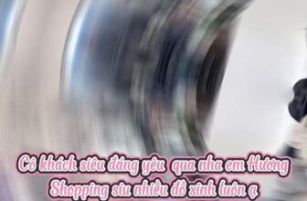 [🆕🇻🇳] Hương Chử  (Thu Hương Chử Shop) 👕 Top1Fashion 👗  Bỏ cái bánh xuống. Mình em thôi đã đủ ngọt ngào rồiCô Khách siêu đáng yêu qua nhà em Hương shopping siu nhiều đồ xinh lun ạ  Lứa tuổi nào em đều cân hết ,  , shares-0✔️ , likes-0❤️️ , date-2024-09-20 02:23:20🇻🇳🇻🇳🇻🇳📰🆕