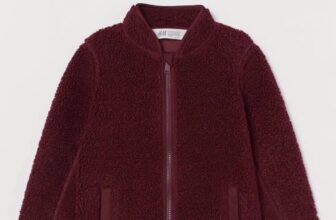 [🆕🇻🇳] Quýt’s House – Váy thiết kế cho bé 😎❤️️⭐️ Áo lông H&M còn số lượng ít thui ạ  SIZE VÀ GIÁ SALE E GHI TRÊN ẢNH CÁC MẸ NHÉ
Hàng sale #KHÔNG_ĐỔI_TRẢ  #KHÔNG_FREESHIP ạ!!
Cửa hàng em xin phép ngh , shares-0✔️ , likes-14❤️️ , date-2020-12-28 15:31:01🇻🇳🇻🇳🇻🇳📰🆕